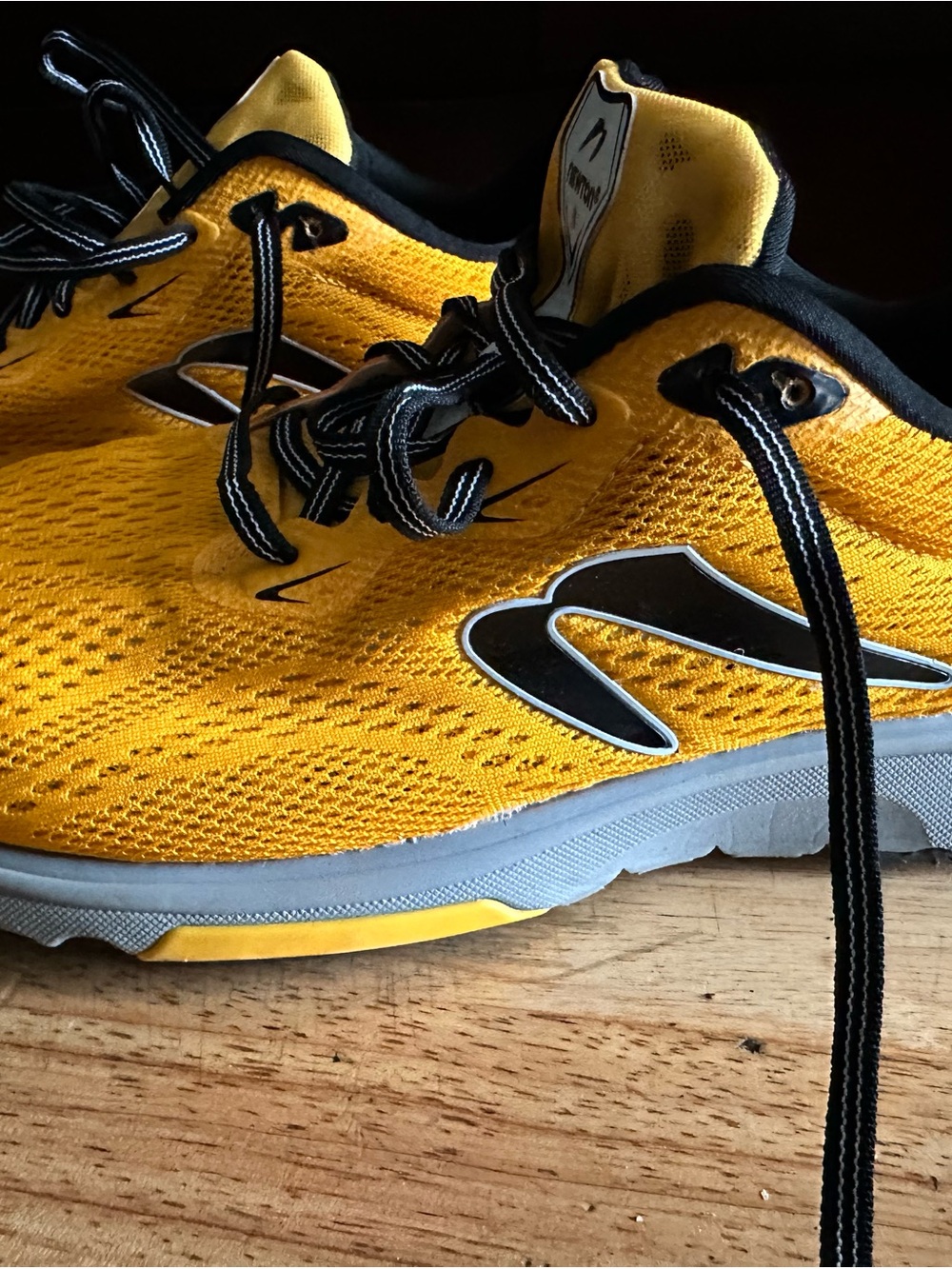 Newton Men's Yellow and Black Athletic Running Shoes